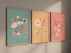 Doğal Ahşap Çerçeveli UV Baskı 3'lü Renkli Çiçek Buketleri Tablo Seti – Modern & Şık Duvar Dekoru