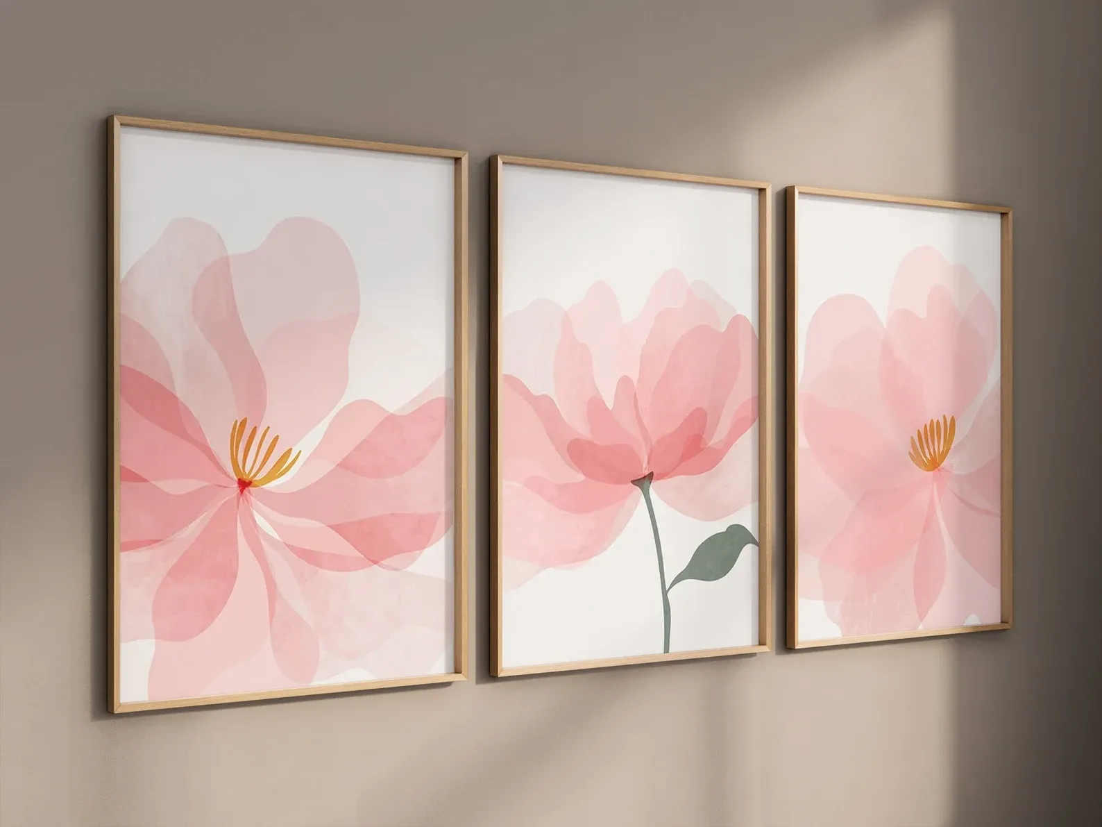 Doğal Ahşap Çerçeveli UV Baskı 3'lü Pembe Çiçek Desenli Tablo Seti – Modern & Şık Duvar Dekoru