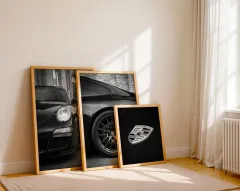 Doğal Ahşap Çerçeveli UV Baskı Porche Duvar Tablosu – Modern & Şık Araba Duvar Dekoru